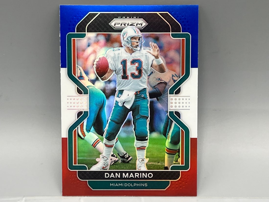 2021 Panini Prizm Dan Marino Red White & Blue Refractor #112 (1 of 2)
