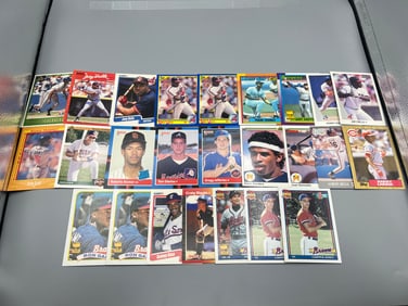 Lot of 25 - Baseball RC's - HOF