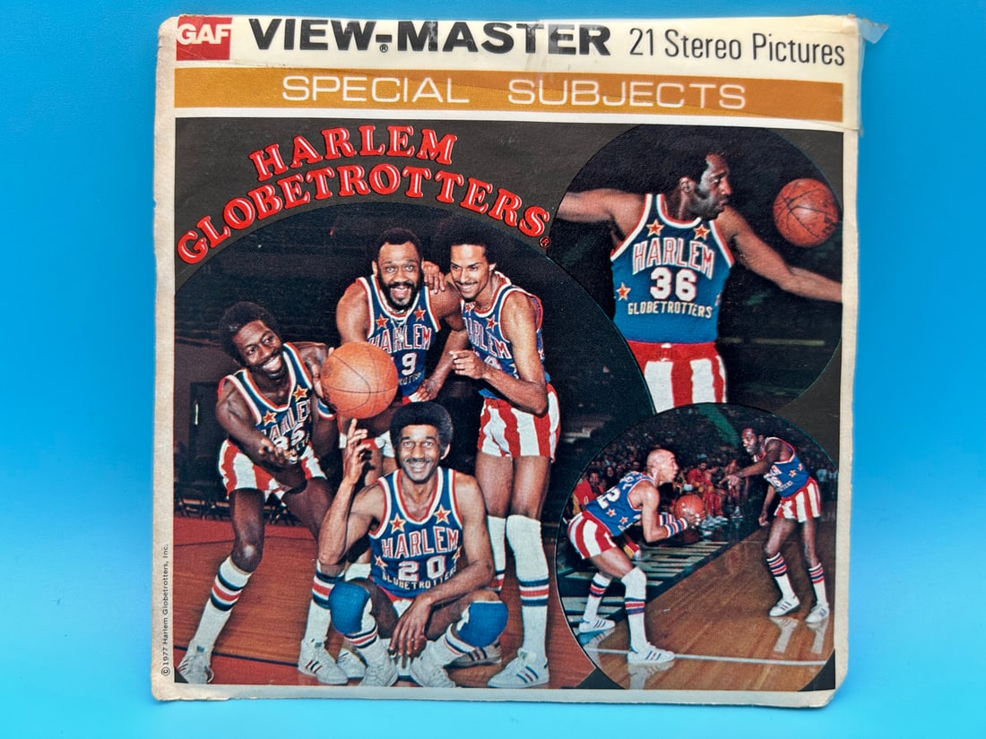 1977 View-Master Reels Harlem Globetrotters #H69 with original sleeve and papers (1 of 8)