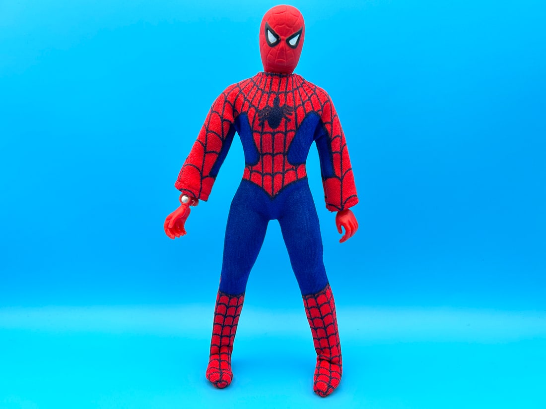 Original Mego Spider-Man - Type 1 (1 of 5)