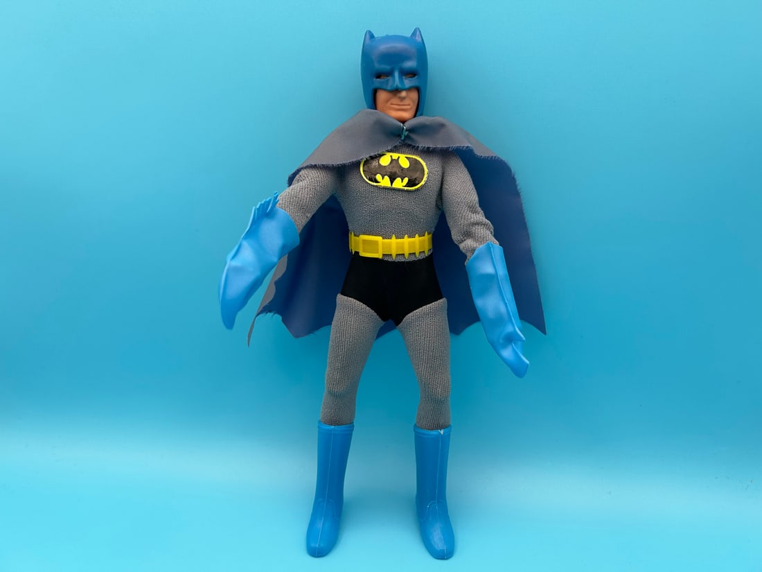 Original Mego Batman - Type 1 with Removable Cowl, Cloth Emblem (1 of 11)