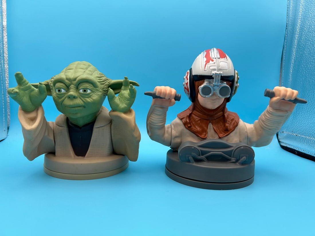 Star Wars Taco Bell Cup Toppers - Yoda, Anakin: Star Wars Taco Bell Cup Toppers - Yoda, Anakin