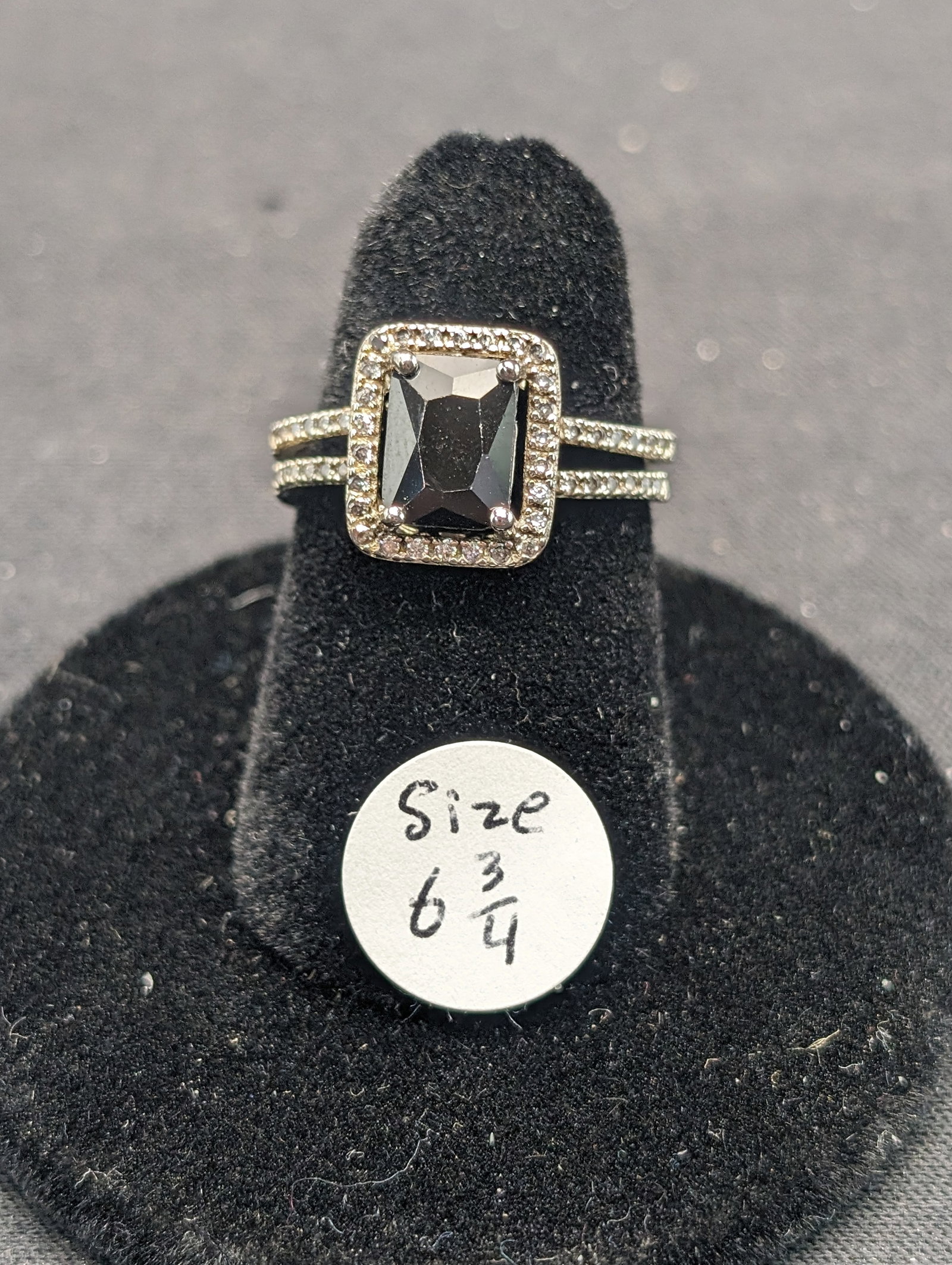 Sterling Ring w/ Black Onyx Gemstone Size 6-3/4: Sterling Ring w/ Black Onyx Gemstone Size 6-3/4
