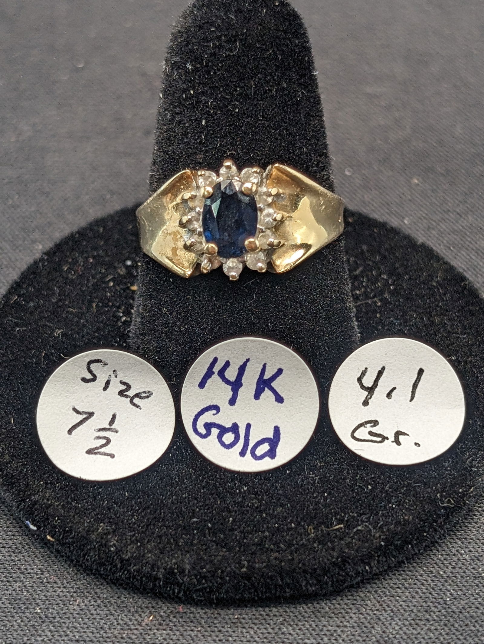 14 KT Gold Ring w/ Sapphire Gemstone  Size 7-1/2  4.1 Grams (1 of 4)