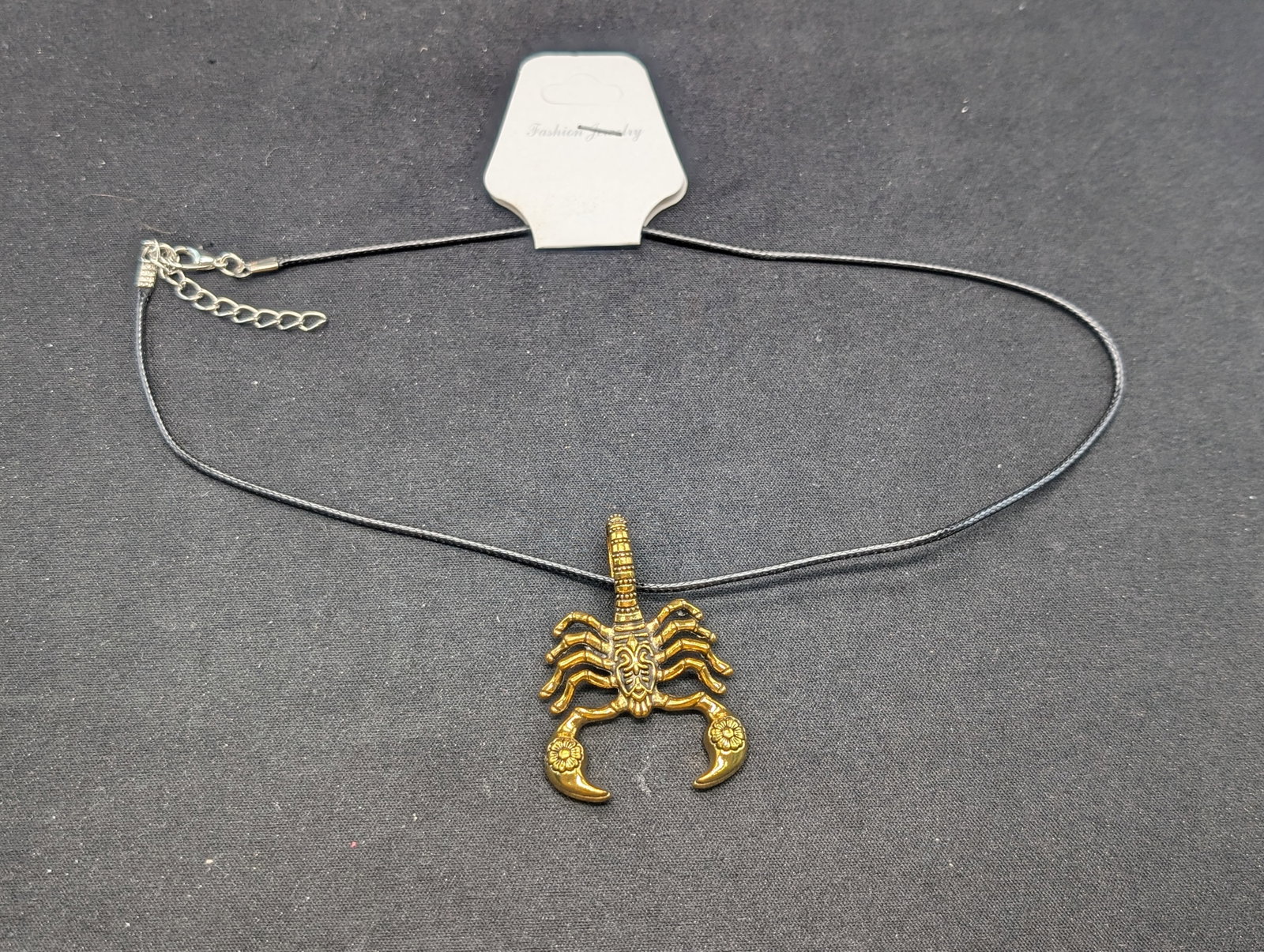 18" Scorpion Necklace: 18" Scorpion Necklace