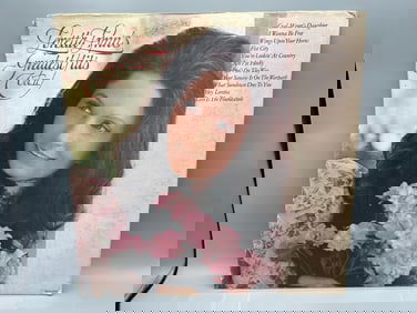 1974 Loretta Lynn's Greatest Hits Volume 2 Promo Only Vinyl Album W/ Insert & Photo - Tough to find