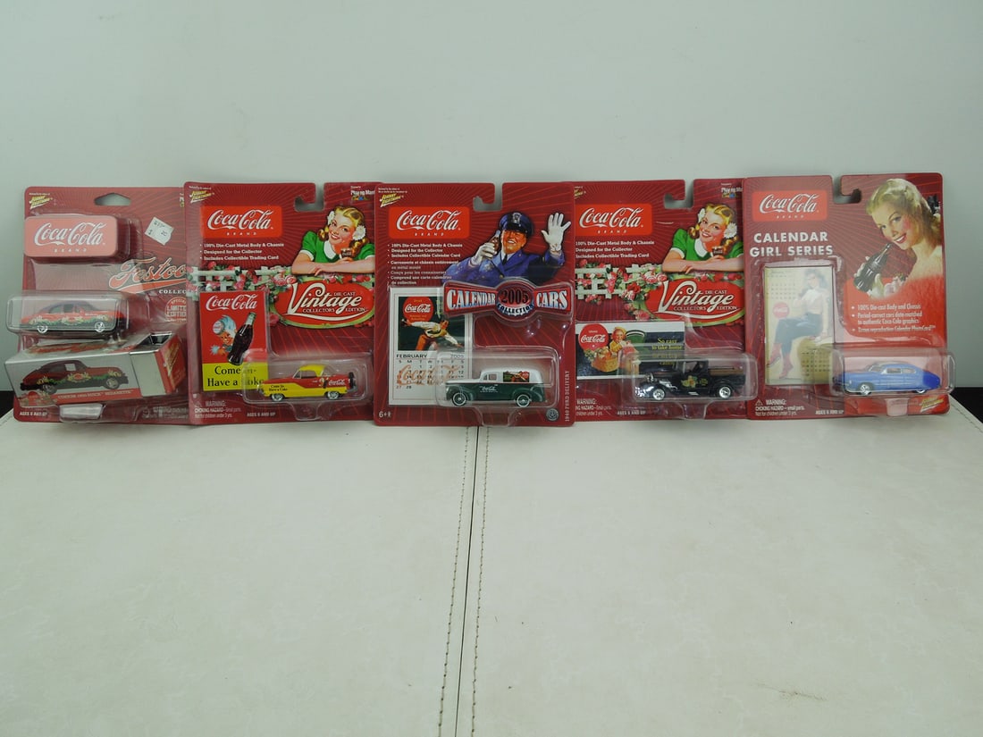 (5) Johnny Lighting Coca Cola Cars: (5) Johnny Lighting Coca Cola Cars