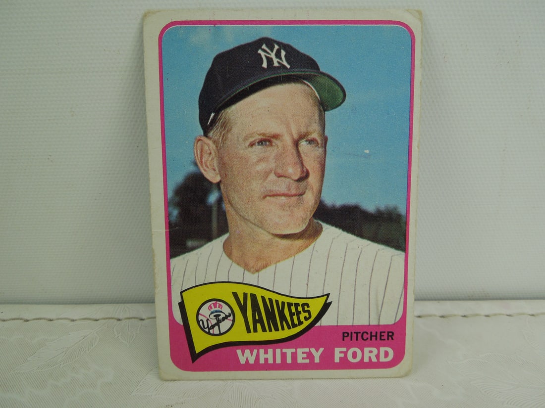1965 Topps Whitey Ford # 330: 1965 Topps Whitey Ford # 330