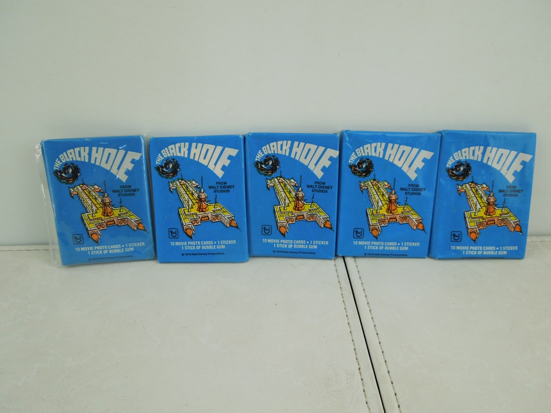 1979 Topps The Black Hole Unopened Wax Packs Lot of 5 (1 of 4)