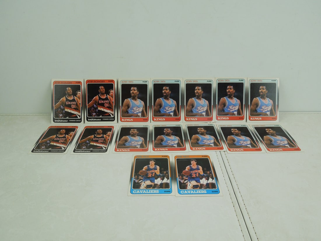 1988-89 Fleer Basketball Rookie Cards Lot of 16 - Kevin Duckworth, Kenny Smith, Mark Price: 1988-89 Fleer Basketball Rookie Cards Lot of 16 - Kevin Duckworth, Kenny Smith, Mark Price
