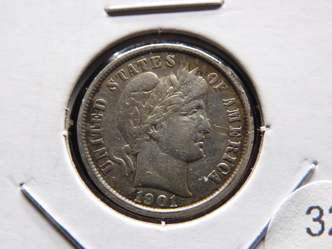 1901 Barber Dime. (1 of 3)
