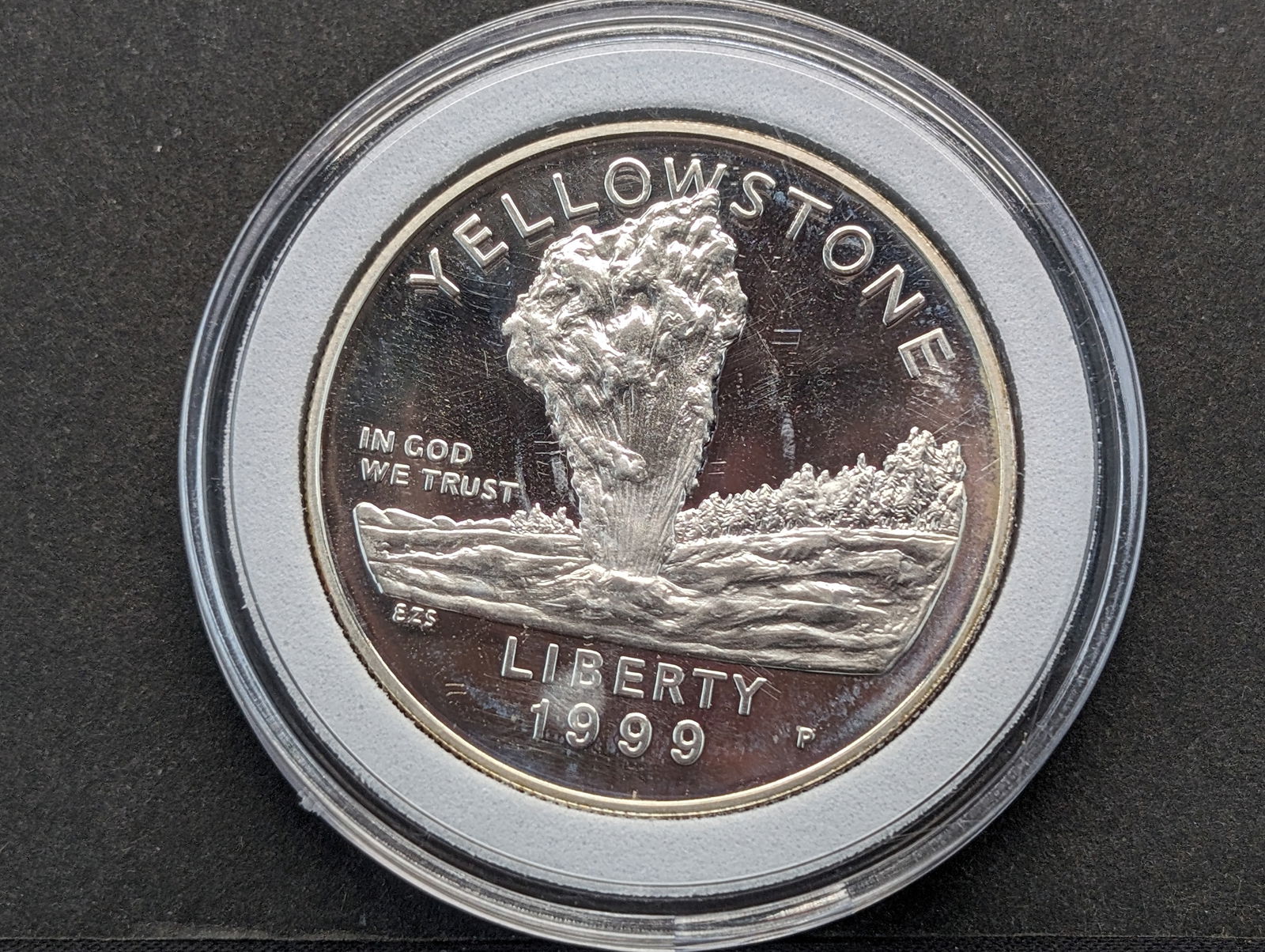 1999-P Yellowstone Commemorative Silver Dollar- MS (1 of 2)