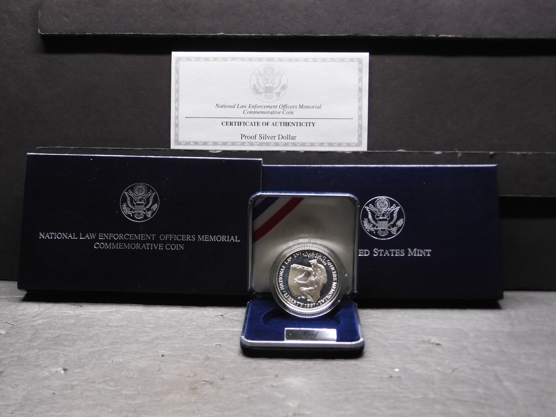 1997-P PROOF National Law Enforcement Officers Memorial Commem Silver Dollar in OGP w/ COA (1 of 4)