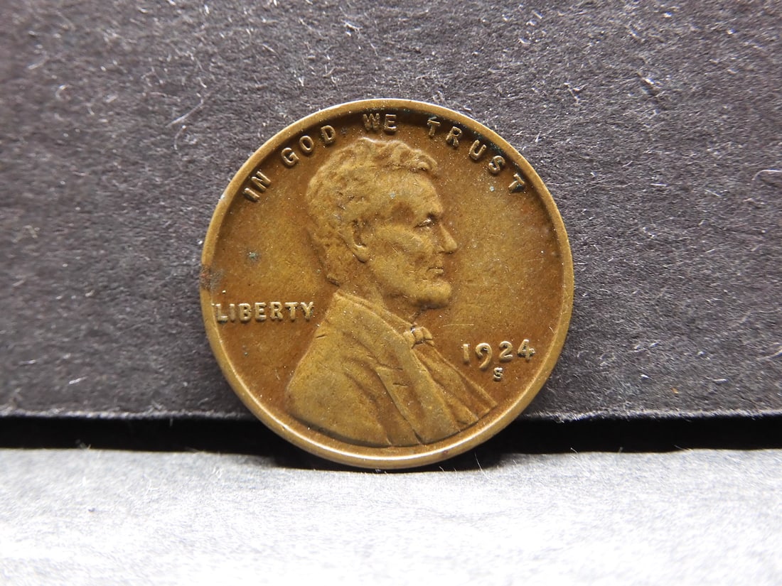 1924-S Lincoln Wheat Cent *Semi-Key Date* (1 of 2)
