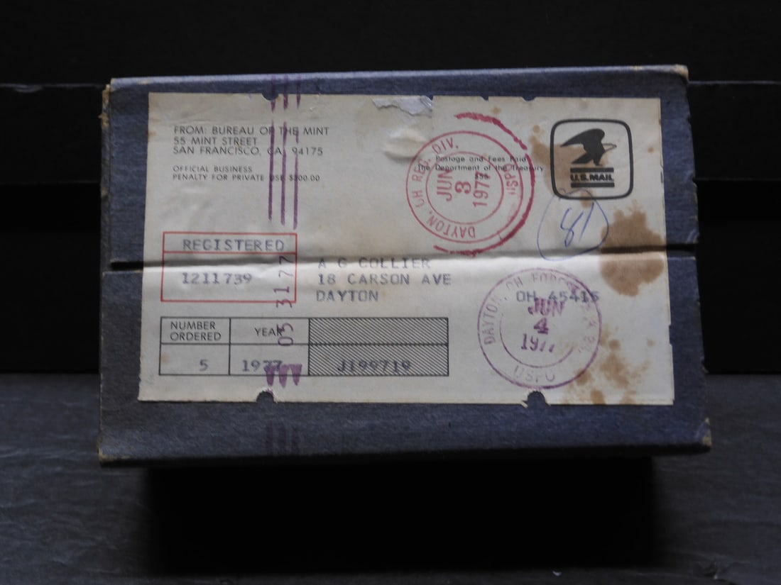 1977 U.S. Mint Proof Sets in Sealed Shipping Box (5 Pcs) (1 of 5)