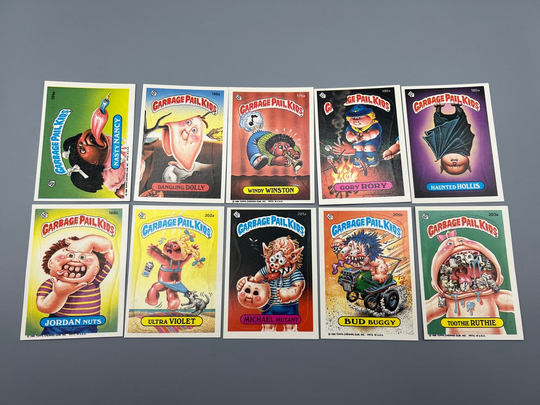 Lot of (10) Assorted 1986 Topps Garbage Pail Kids Cards - Varying Conditions: Lot of (10) Assorted 1986 Topps Garbage Pail Kids Cards - Varying Conditions