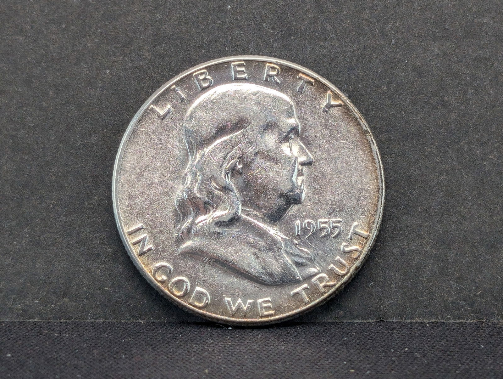 1955 Franklin Half Dollar. UNC. 90% Silver (1 of 2)