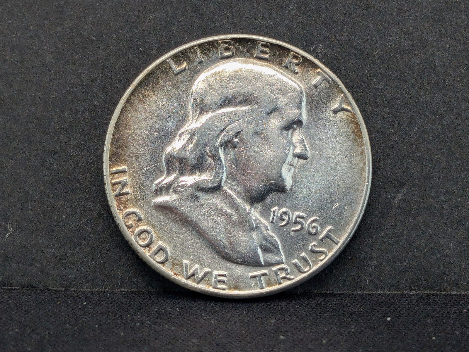 1956 Franklin Half Dollar. UNC. 90% Silver (1 of 2)