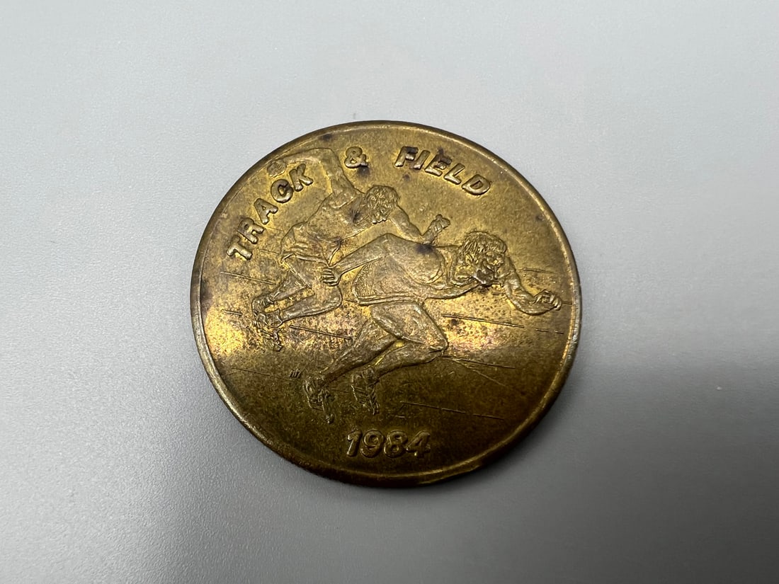 1984 Los Angeles Summer Olympics Track and Field Gold Coin/Token (1 of 2)