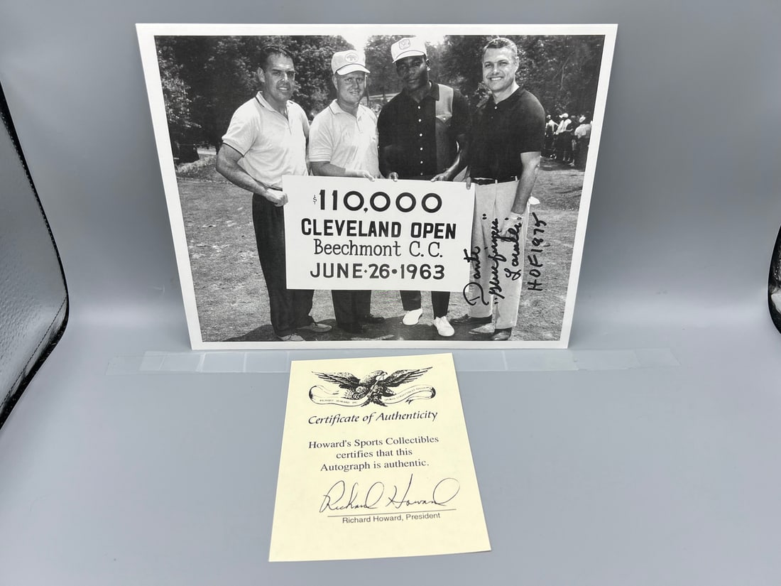 Dante Lavelli Cleveland Browns Legend Signed Photograph W/ HOF 1975 Inscription - Includes COA: Dante Lavelli Cleveland Browns Legend Signed Photograph W/ HOF 1975 Inscription - Includes COA