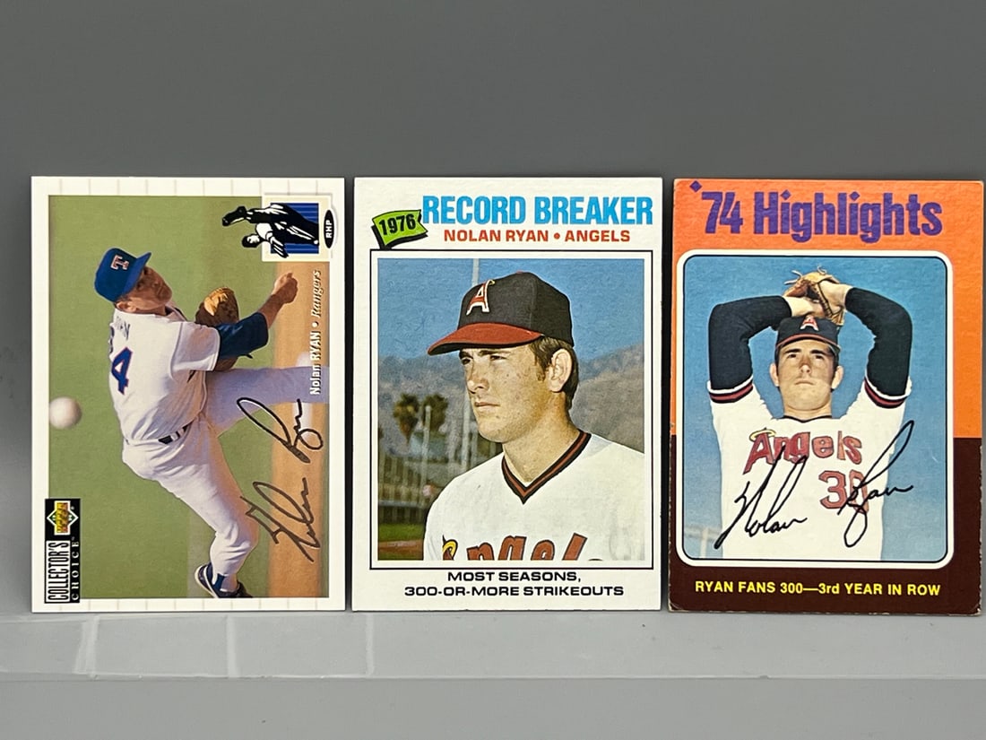 Lot of (3) Nolan Ryan Baseball Cards - Varying Conditions - 1975 Topps, 1977 Topps, 1994 Collectors (1 of 2)