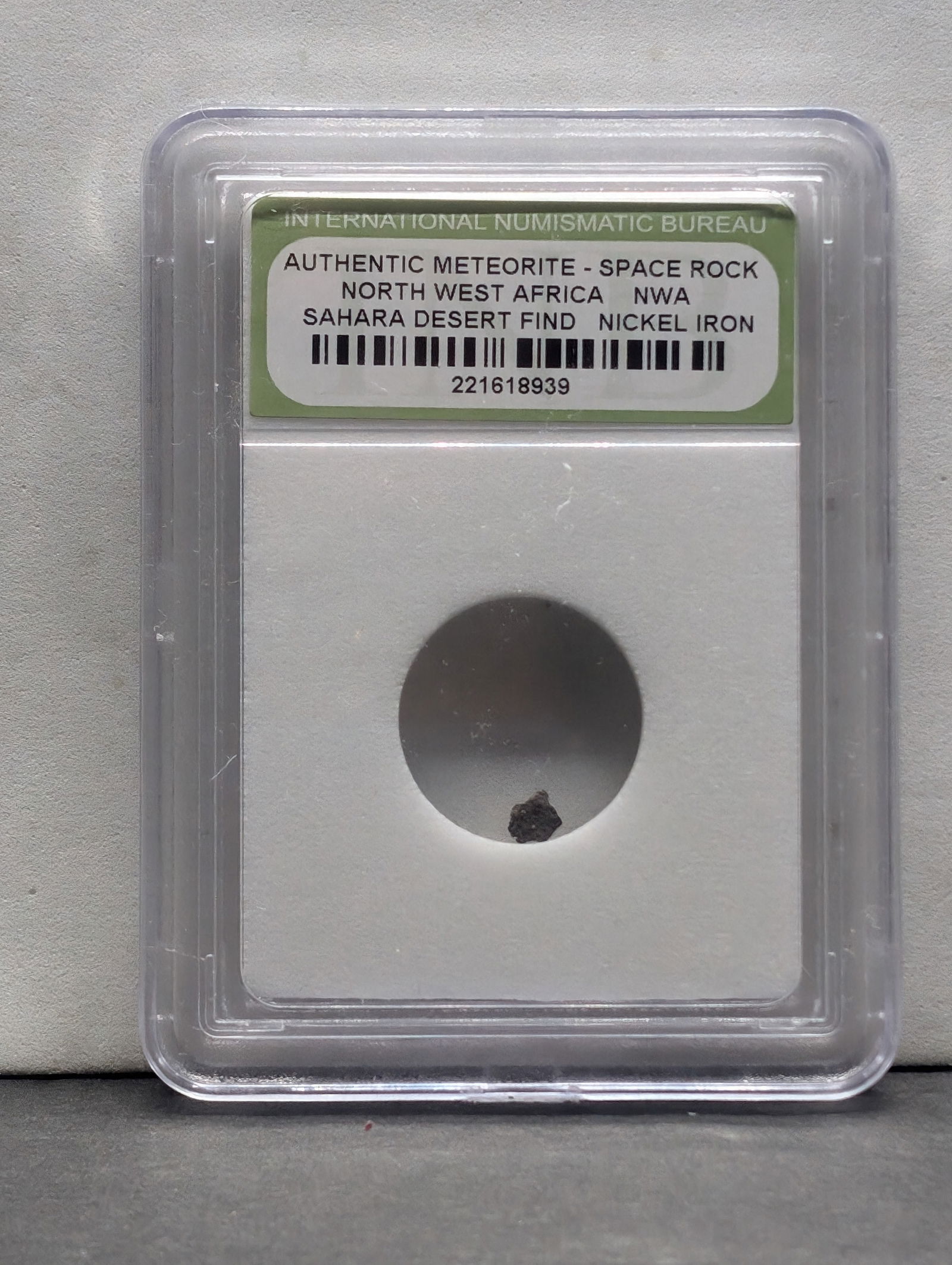 Authentic Meteorite Space Rock - North West Africa - Sahara Desert Find - Nickel Iron (1 of 4)