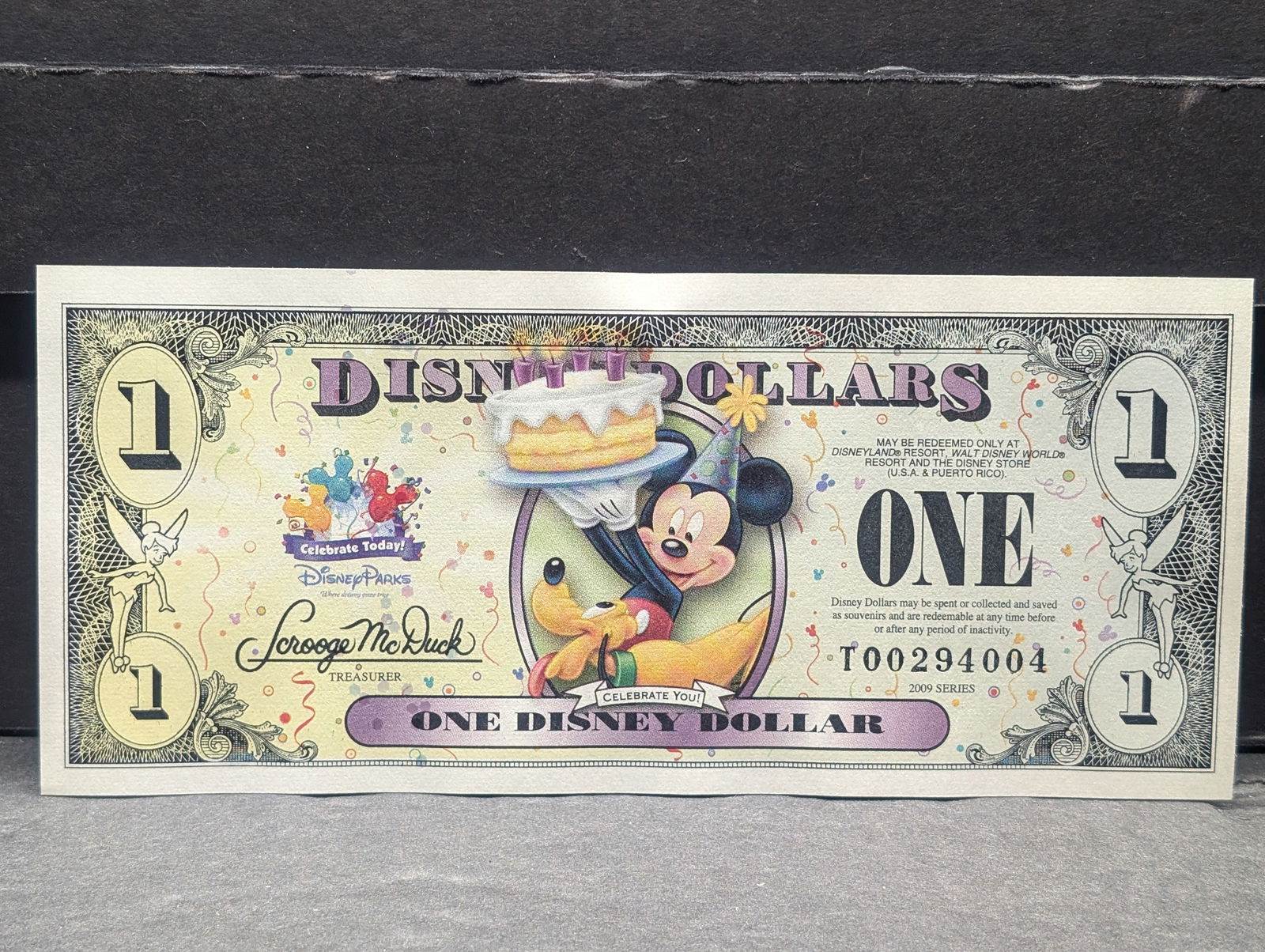 2009 Disney Dollar- Mickey & Pluto Birthday Note From Disney Parks (1 of 3)