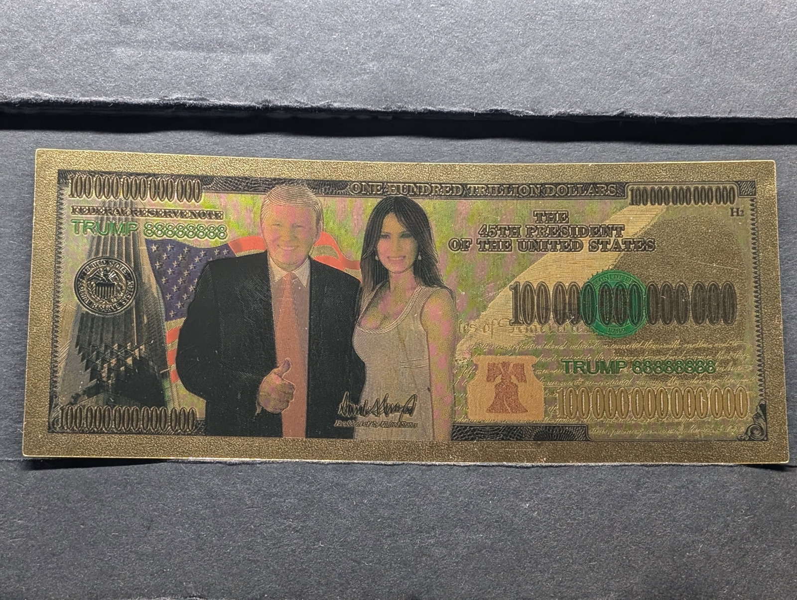 Donald and Melania Trump Gold Foiled Note: Donald and Melania Trump Gold Foiled Note