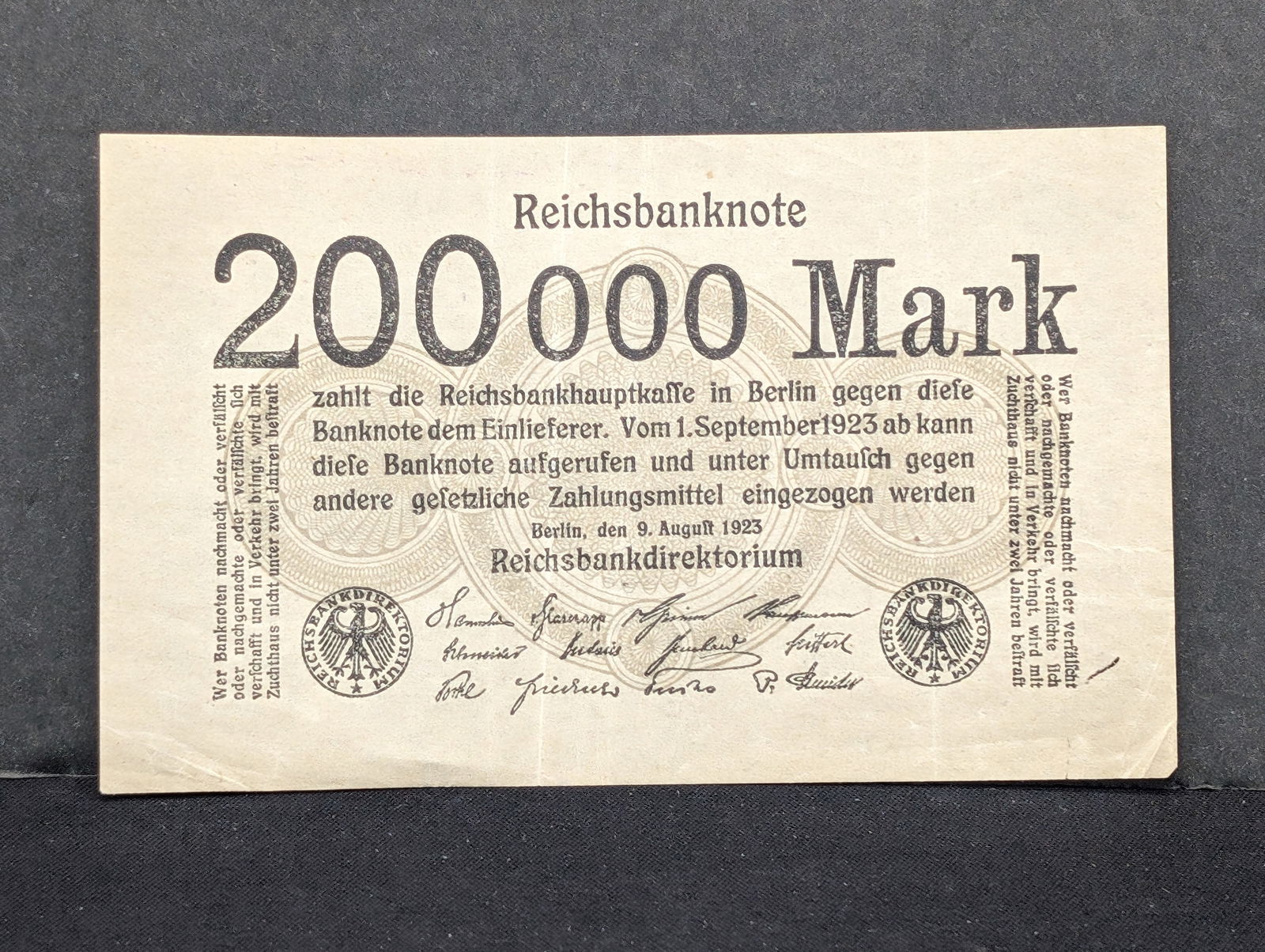 1923 German 200000 Mark, Reichsbanknote. Post WWI Scarce, UNC (1 of 3)