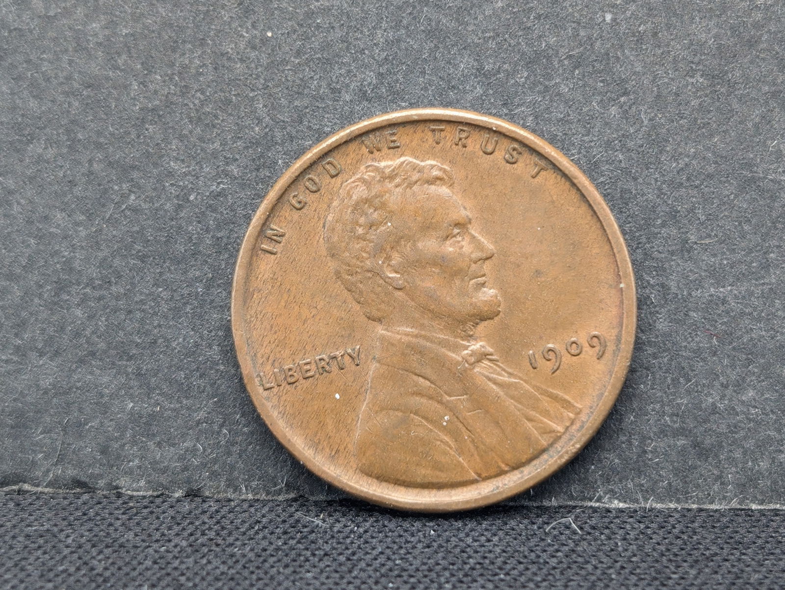 1909-VDB Lincoln Wheat Cent. HIGH GRADE (1 of 3)