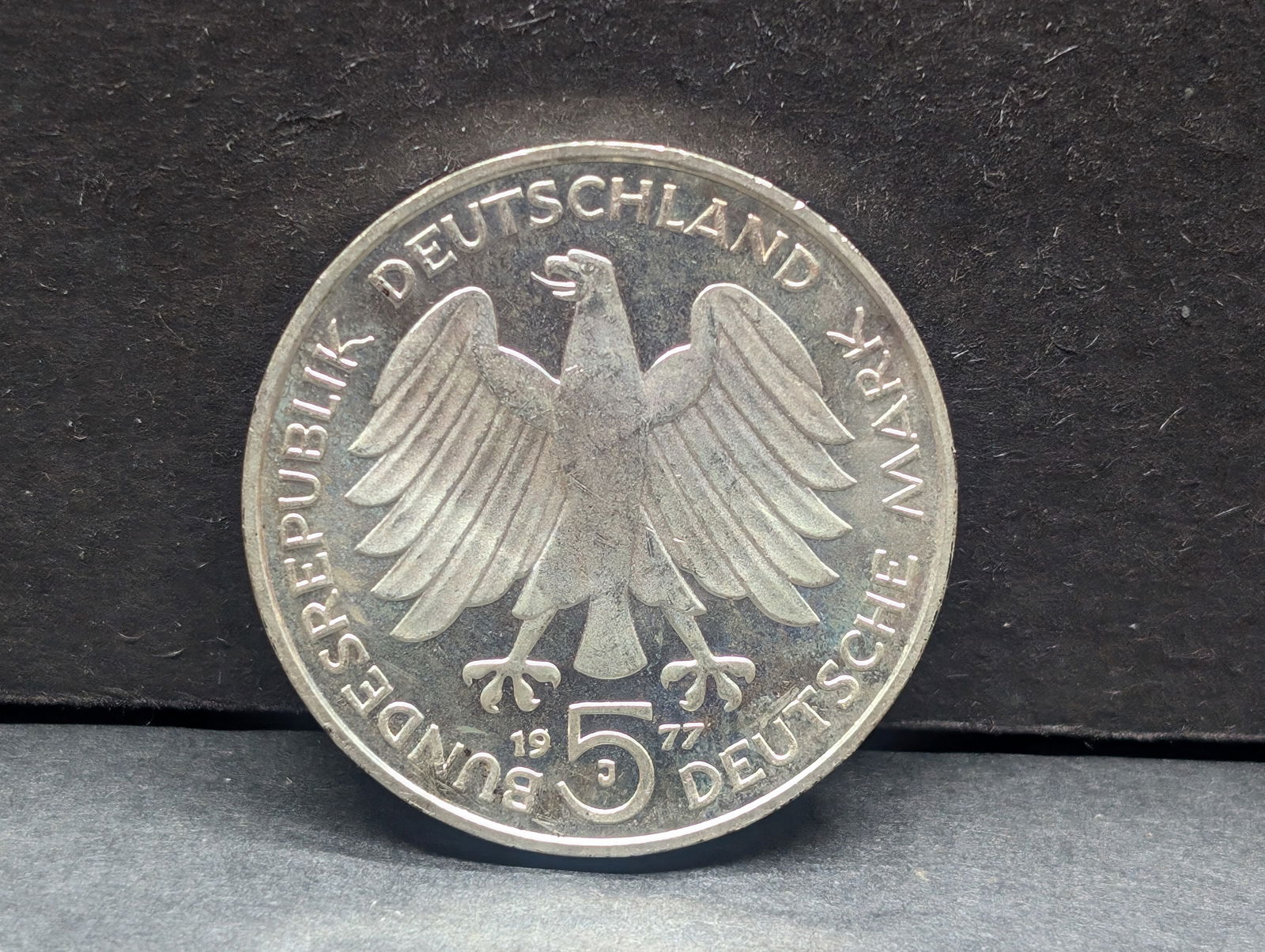 Germany 1977-J 5 Deutsche Mark .625 Silver (1 of 2)