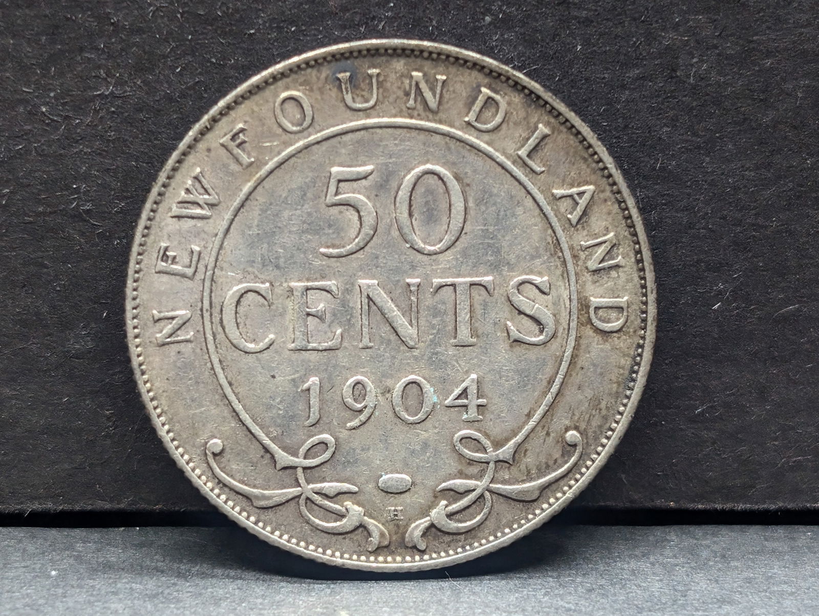 Newfoundland 1904-H 50 Cents .925 Silver (1 of 2)