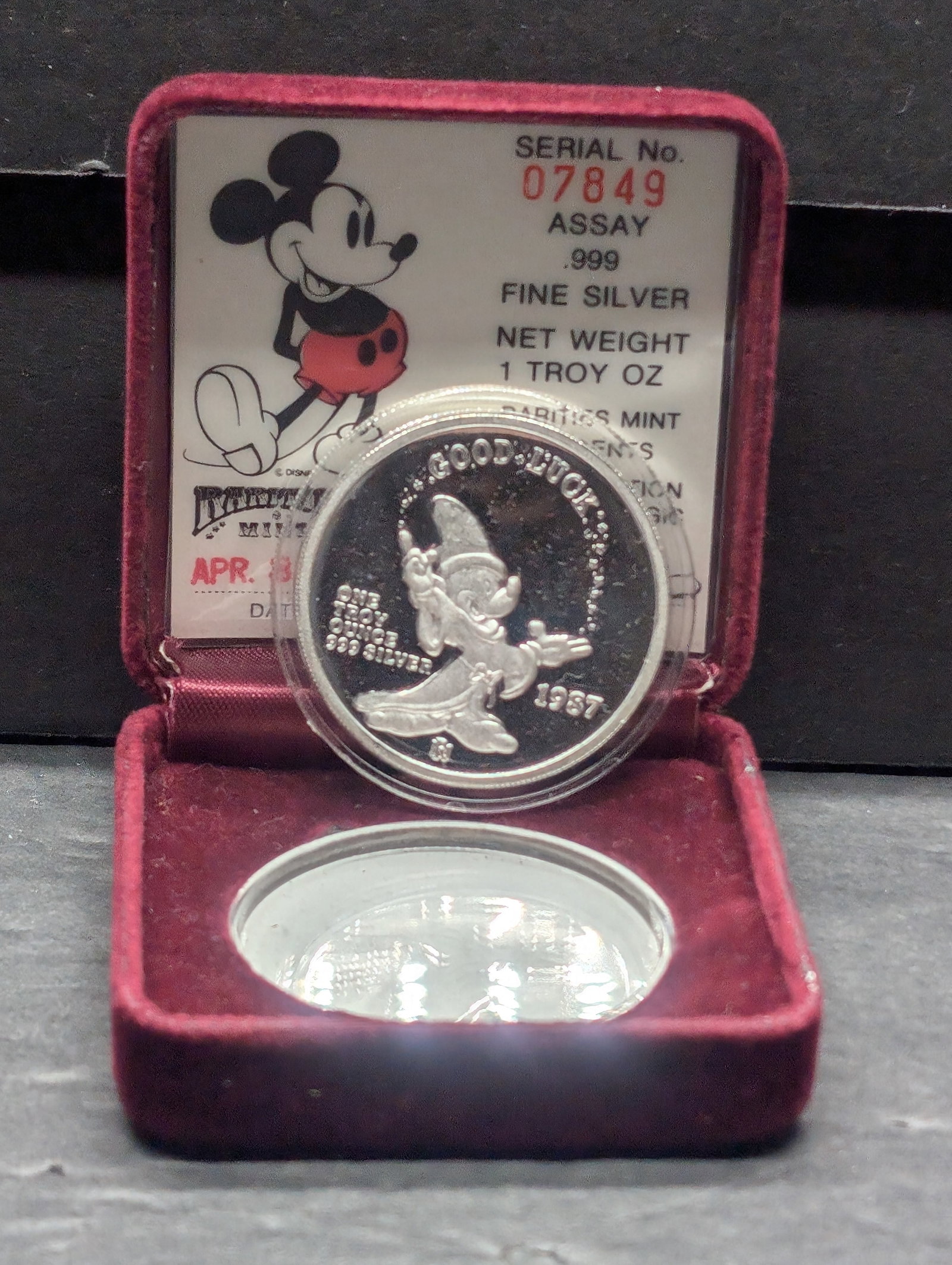 1987 Mickey's Magic Good Luck Silver Coin - 1oz .999 Silver: 1987 Mickey's Magic Good Luck Silver Coin - 1oz .999 Silver