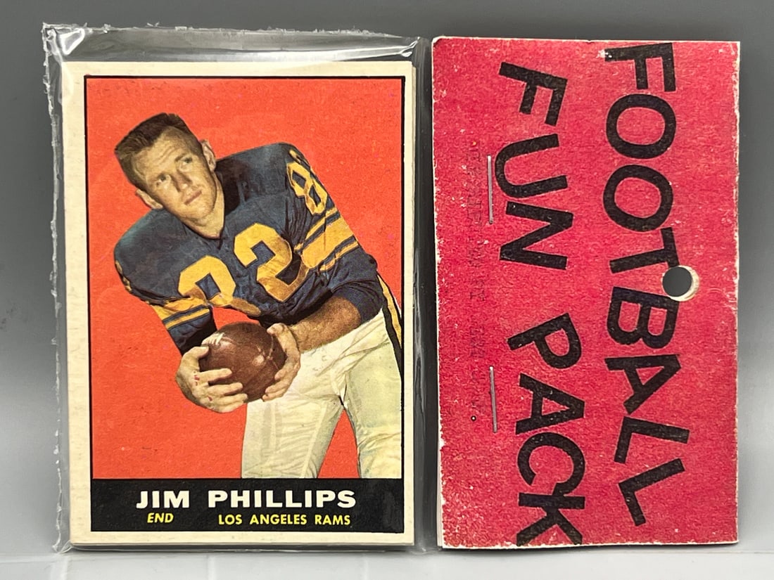 West Corp. Football Cello Fun Pack Repack 1961 Topps Unopened Pack: West Corp. Football Cello Fun Pack Repack 1961 Topps Unopened Pack