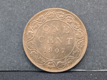 1907- H Canada Large Cent. Nice original AU.