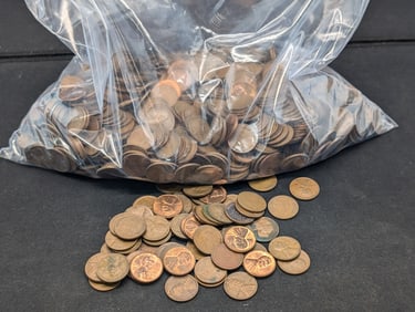 1,000 Lincoln Head Wheat Cents.
