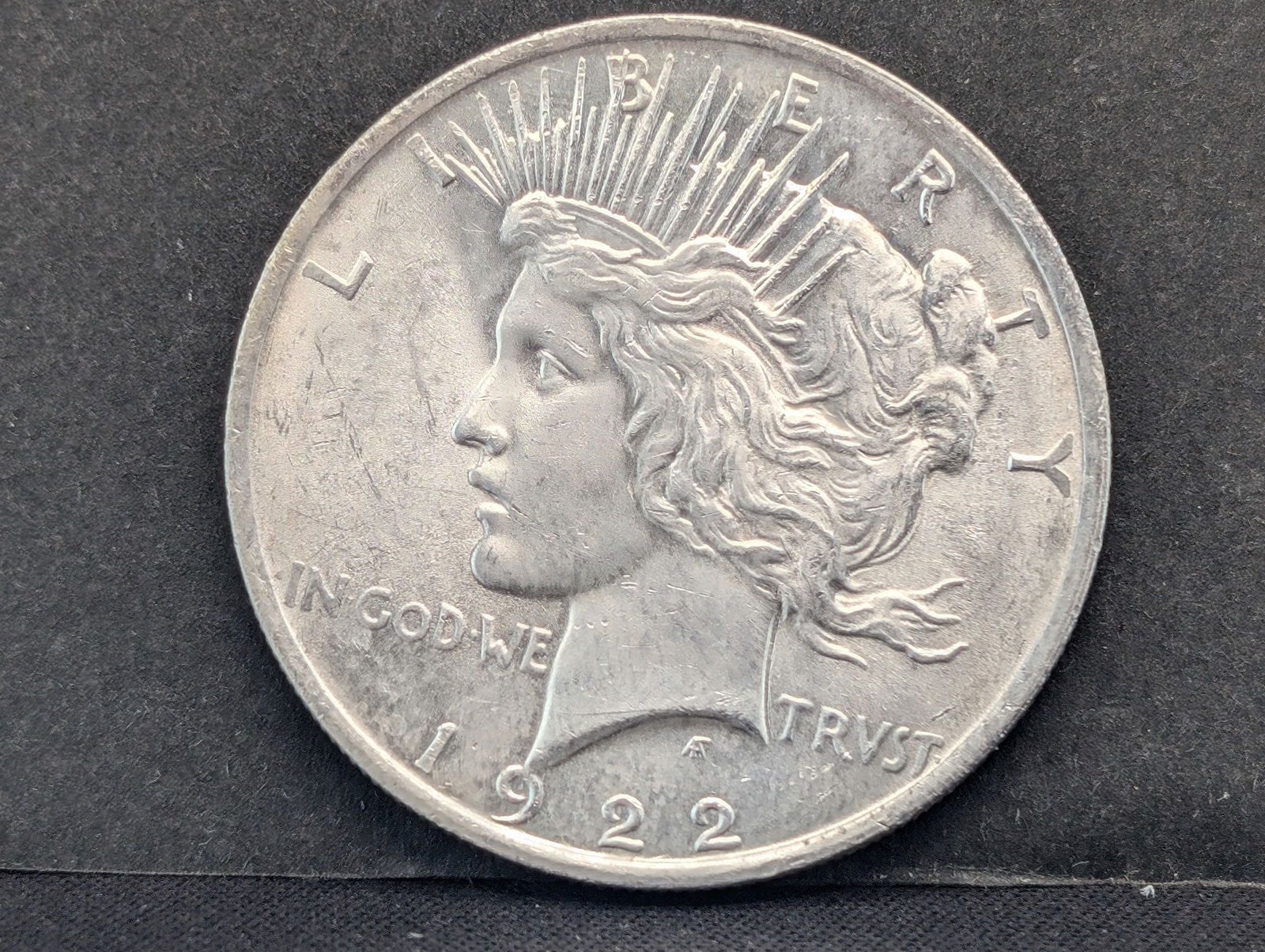 1922 Silver Peace Dollar- MS+ (1 of 2)