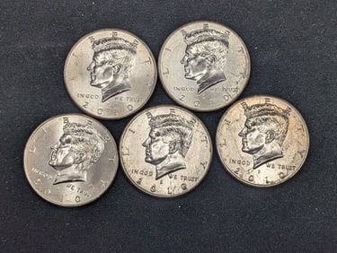 (5) 2010-D Clad Kennedy Half Dollars Uncirculated From Canvas Mint Bag