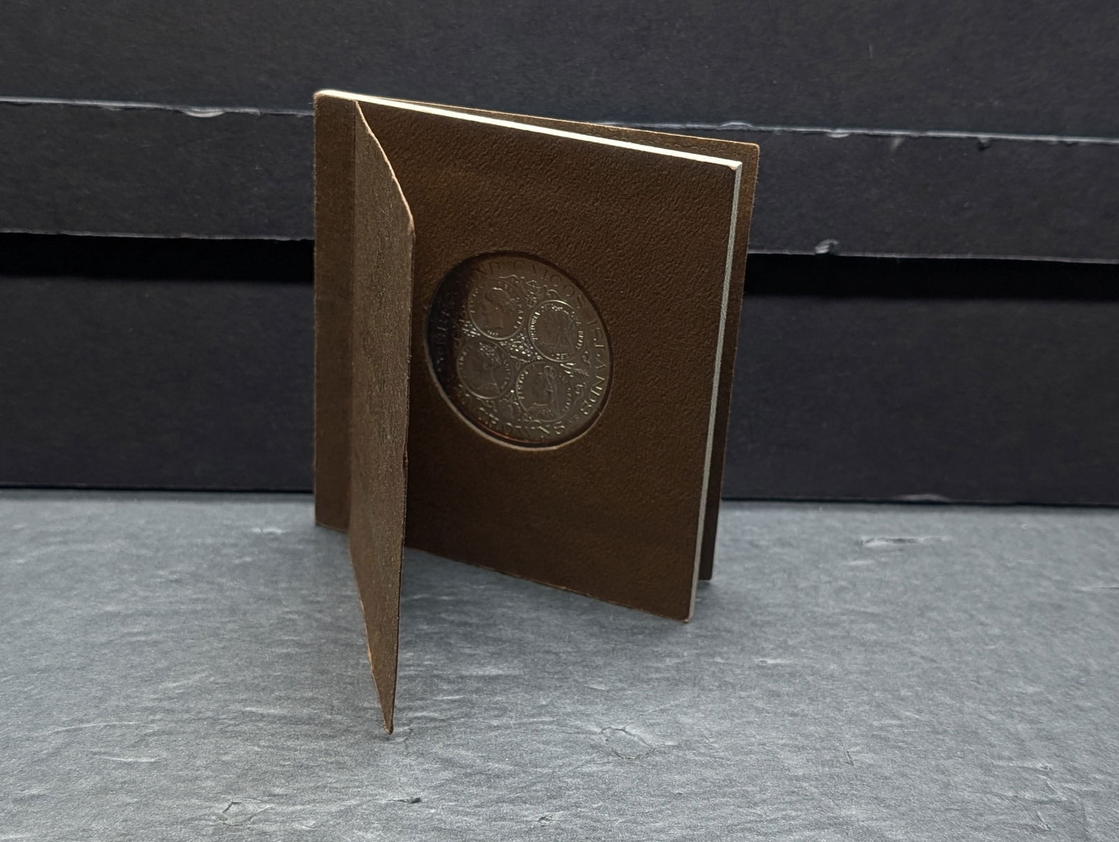 1976 Turks & Caicos Islands STERLING SILVER Victoria 20 Crown Coin w/ COA (1 of 5)