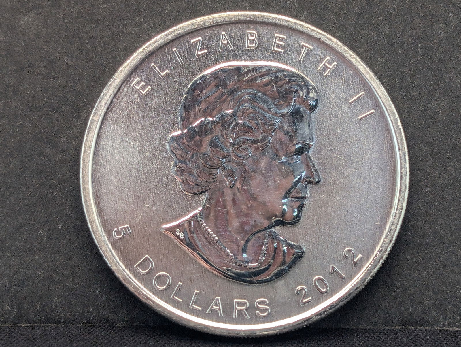 2012 Canada 1 Ounce Argent .9999 Fine Silver Large Cat $5 Coin (1 of 2)