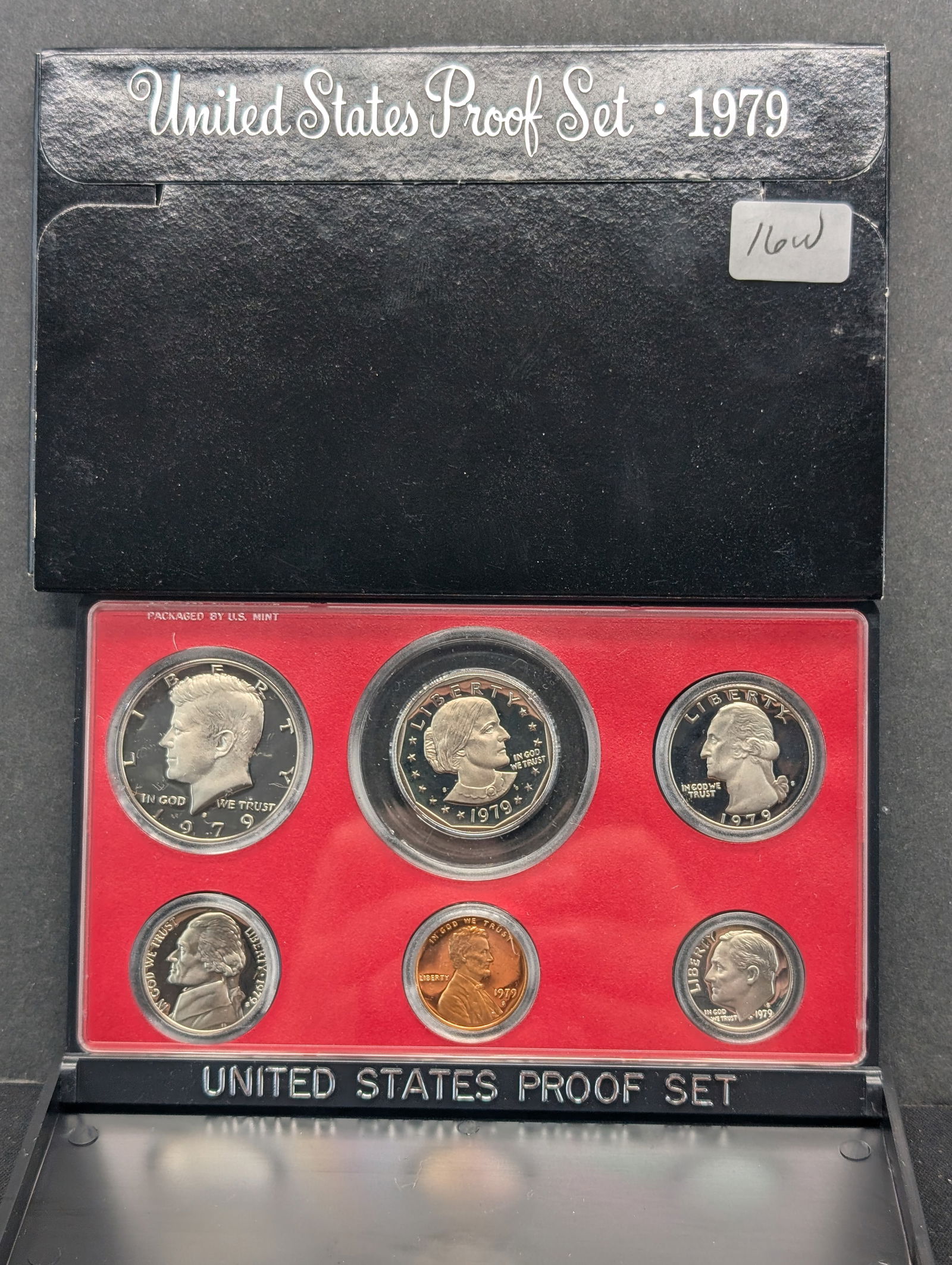1979-S U.S. Mint Proof Set- Clear S SBA Dollar (1 of 4)