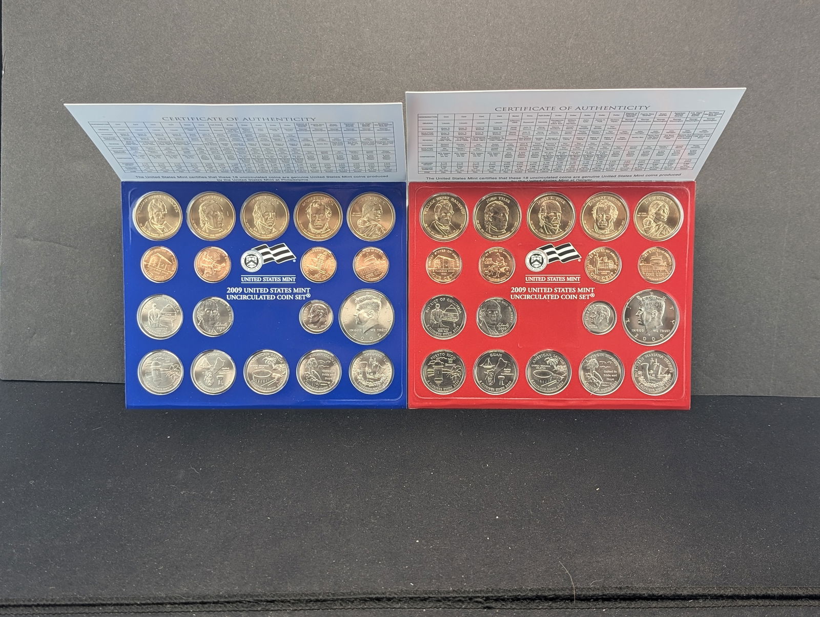 2009-P+D U.S. Mint Uncirculated Sets (1 of 8)