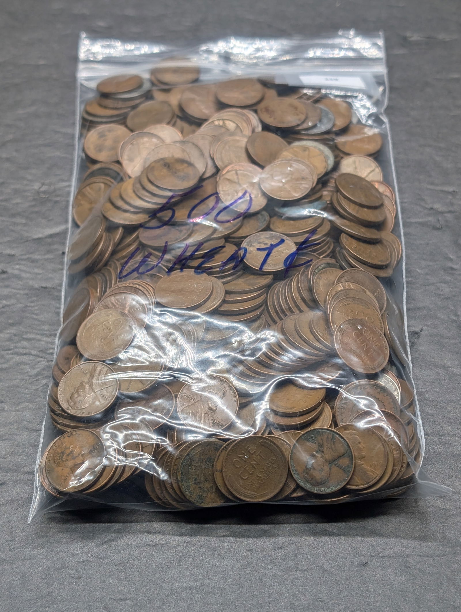 Bag of 500 Lincoln Wheat Cents (1 of 4)