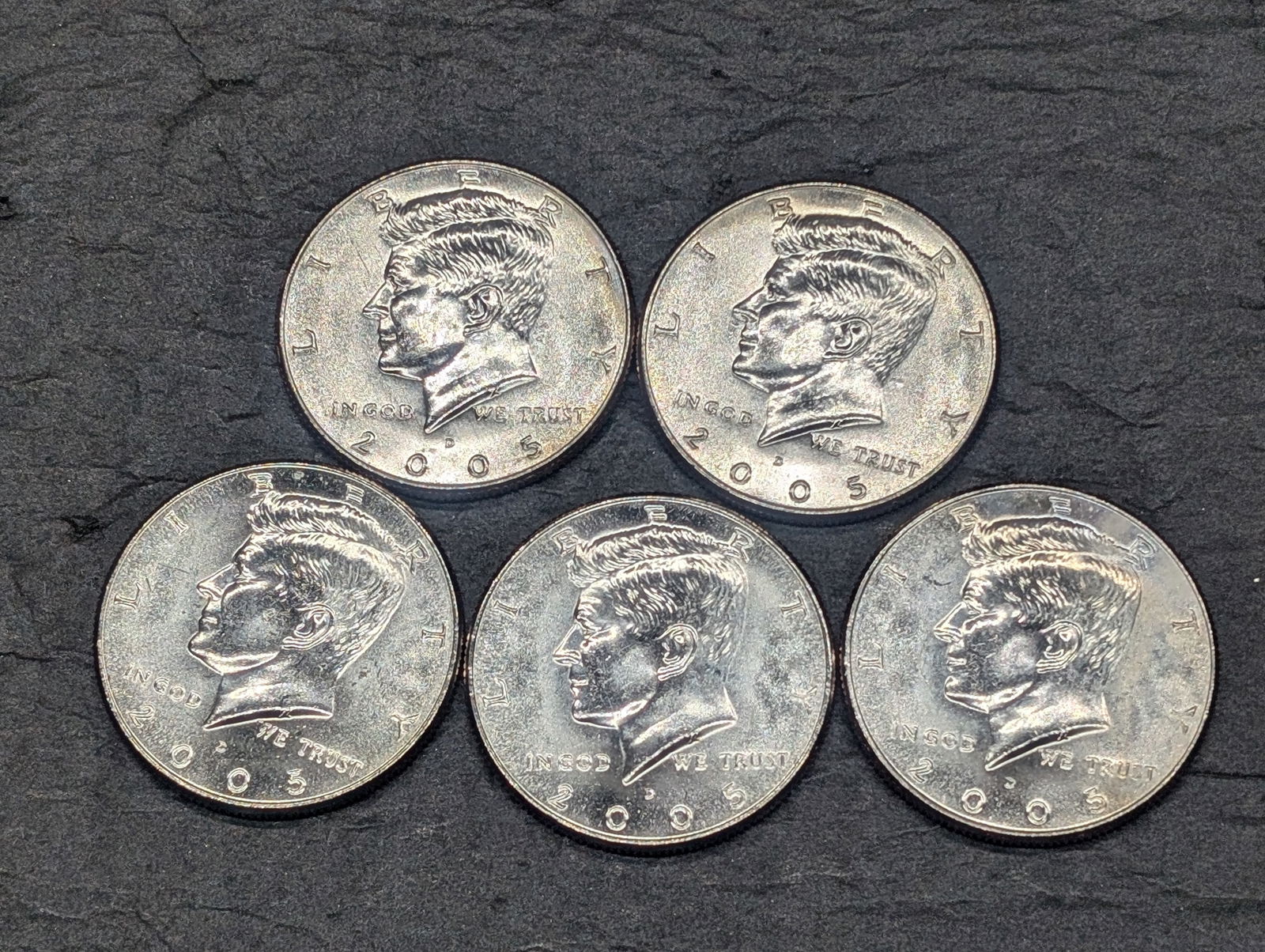(5) 2005-D Clad Kennedy Half Dollars Uncirculated From Canvas Mint Bag (1 of 2)