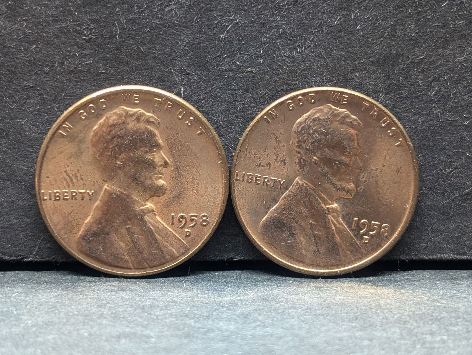 (2) 1958/7-D Red UNC Lincoln Wheat Cents (1 of 2)