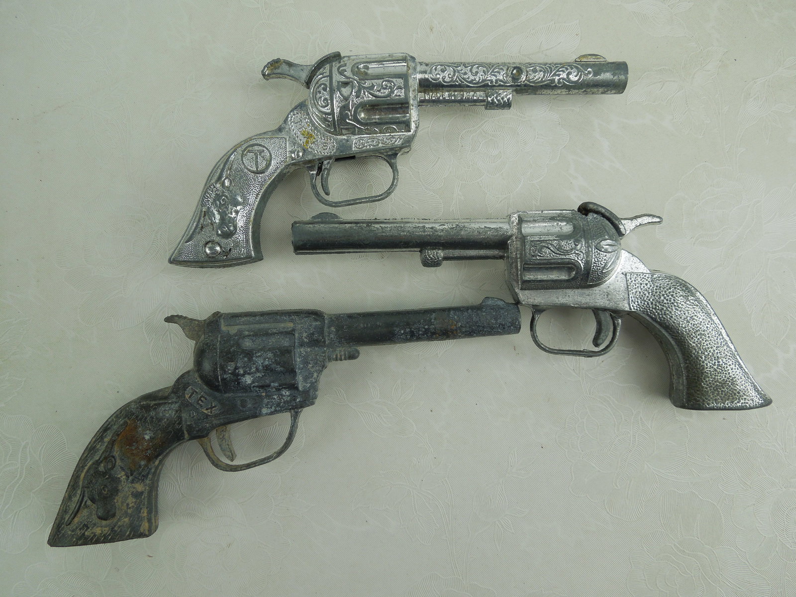 (3) Small Cap Guns: (3) Small Cap Guns