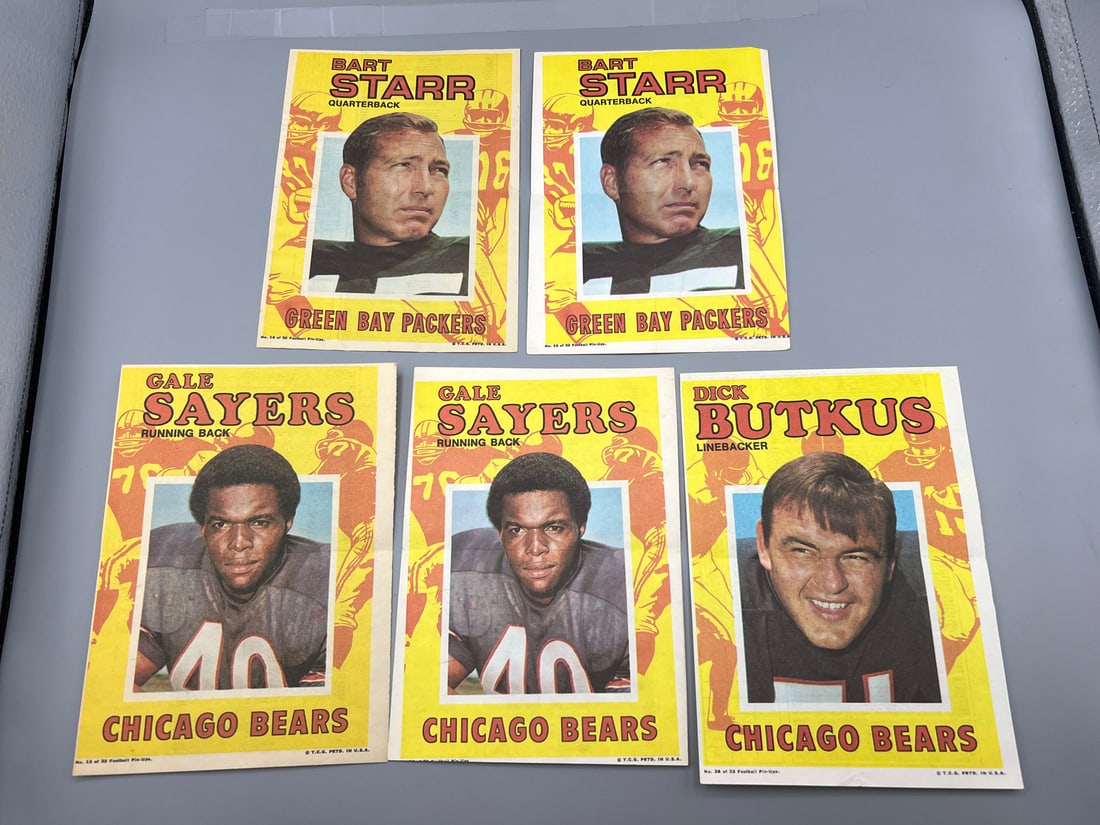Lot Of (5) 1971 Topps Poster Pin Ups (Sayers, Starr) (1 of 2)