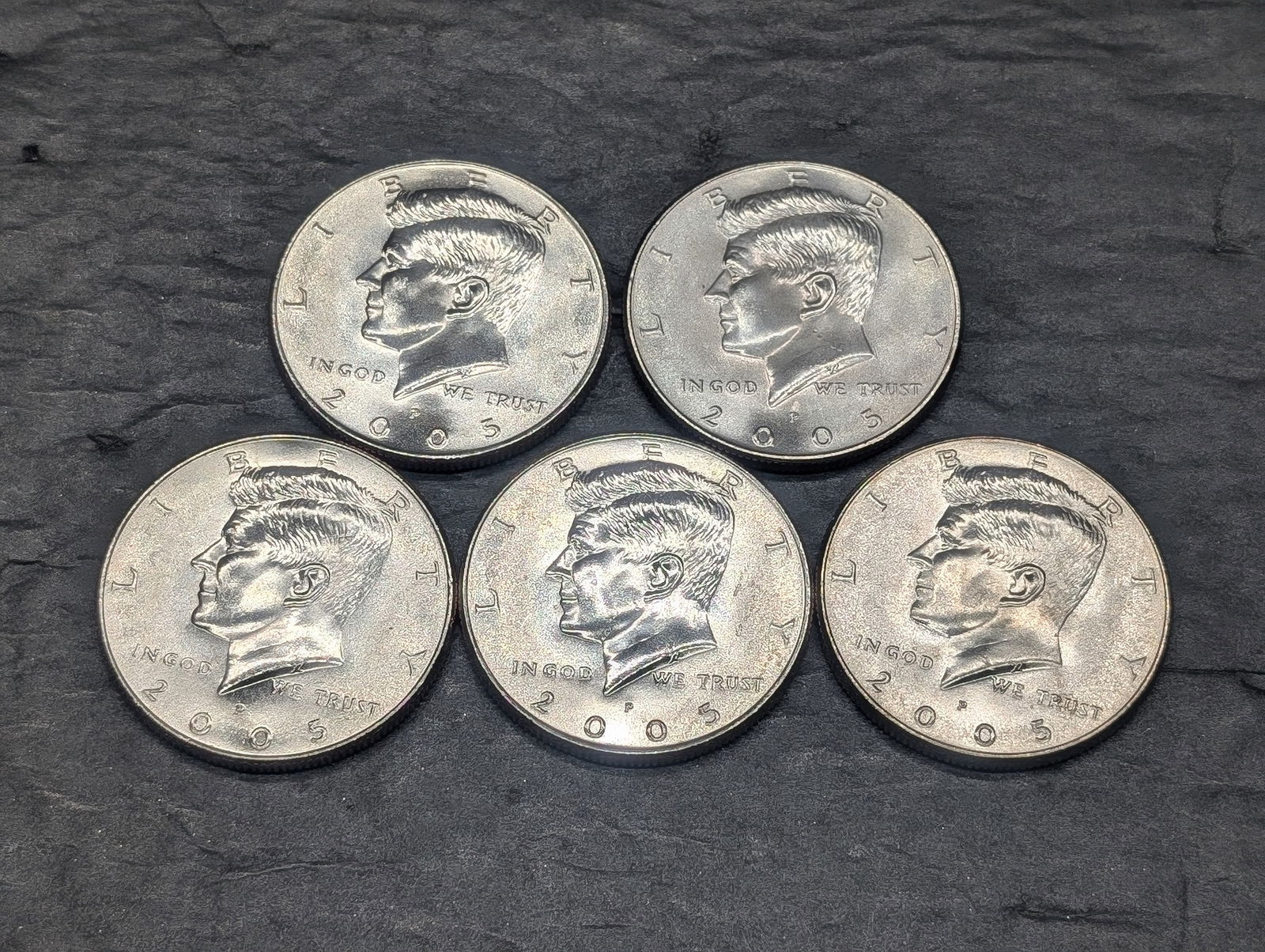 (5) 2005-P Clad Kennedy Half Dollars Uncirculated From Canvas Mint Bag (1 of 2)
