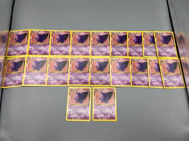 Lot of (20) 1999 Pokemon Fossil Gengar #20/62