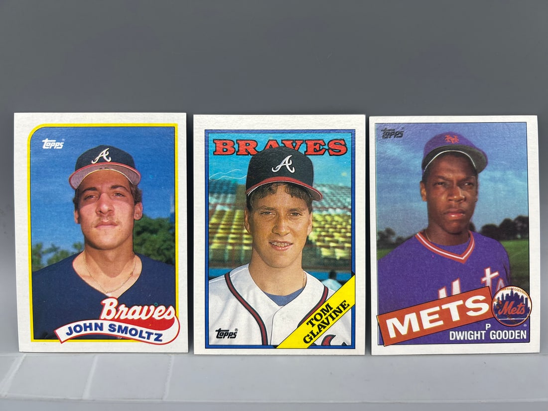 1989 Topps John Smoltz RC #382, 1988 Topps Tom Glavine RC #779, & 1985 Topps Dwight Gooden RC #620 (1 of 2)